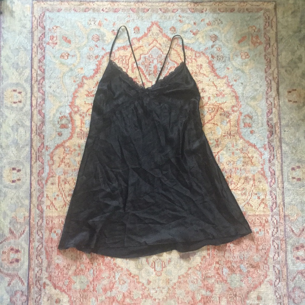 Black backless VS satin slip szM